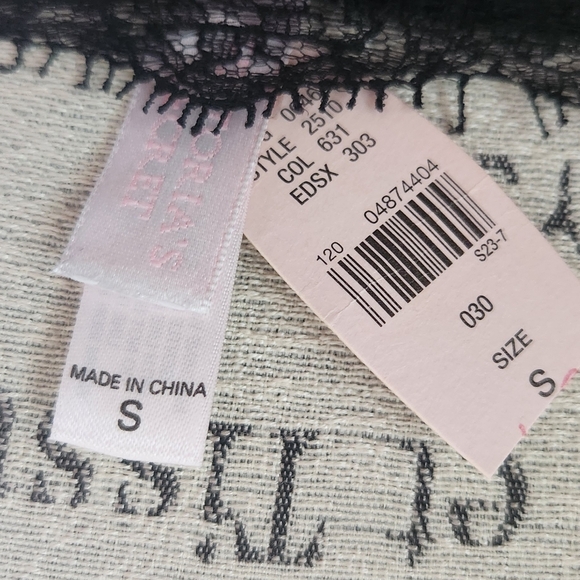 VICTORIA'S SECRET meash/ satin tank top in size S - Picture 6 of 9